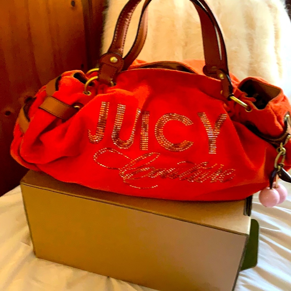 Hobo bag